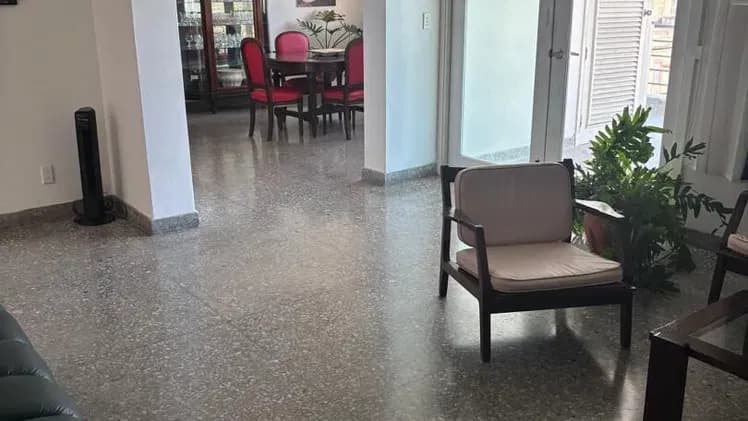 Vivienda de 4 habitaciones en Vedado, Plaza de la Revolución — foto 4 de 10