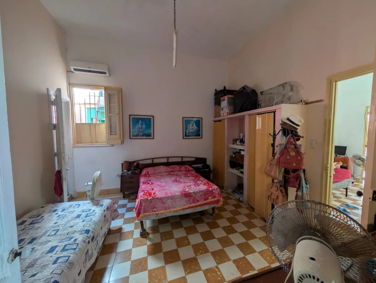 Vivienda de 5 habitaciones en Vedado, Plaza de la Revolución — foto 7 de 12