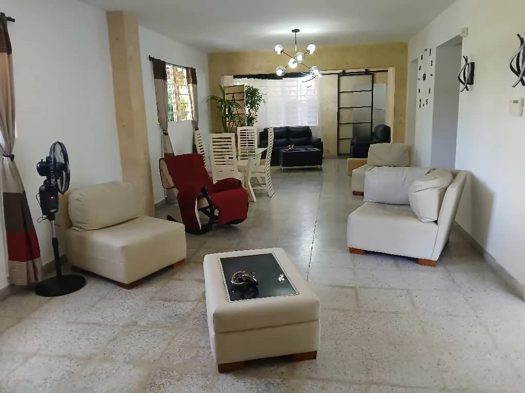 Vivienda de 3 habitaciones en Nuevo Vedado, Plaza de la Revolución — foto 3 de 12