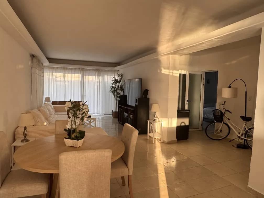 Vivienda de 8 habitaciones en Reparto Náutico, Playa — foto 4 de 12