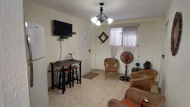 Vivienda de 1 habitaciones en Nuevo Vedado, Plaza de la Revolución — foto 2 de 8