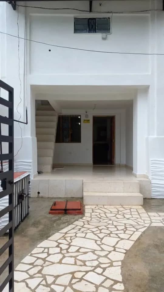 Vivienda de 5 habitaciones en Vedado, Plaza de la Revolución — foto 3 de 12
