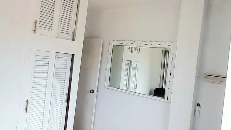 Vivienda de 2 habitaciones en Vedado, Plaza de la Revolución — foto 7 de 9