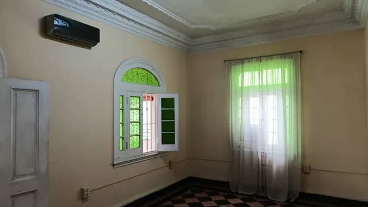 Vivienda de 3 habitaciones en Vedado, Plaza de la Revolución — foto 1 de 7