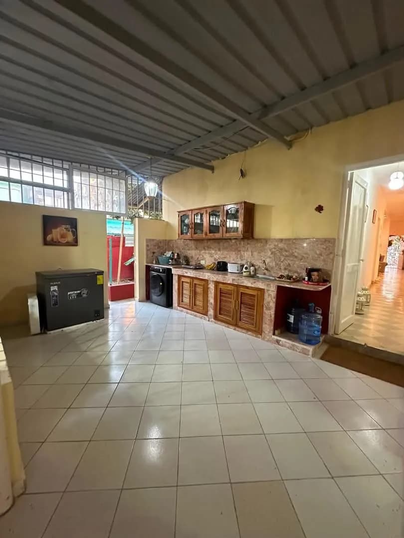 Vivienda de 4 habitaciones en Sevillano, Diez de Octubre — foto 11 de 12
