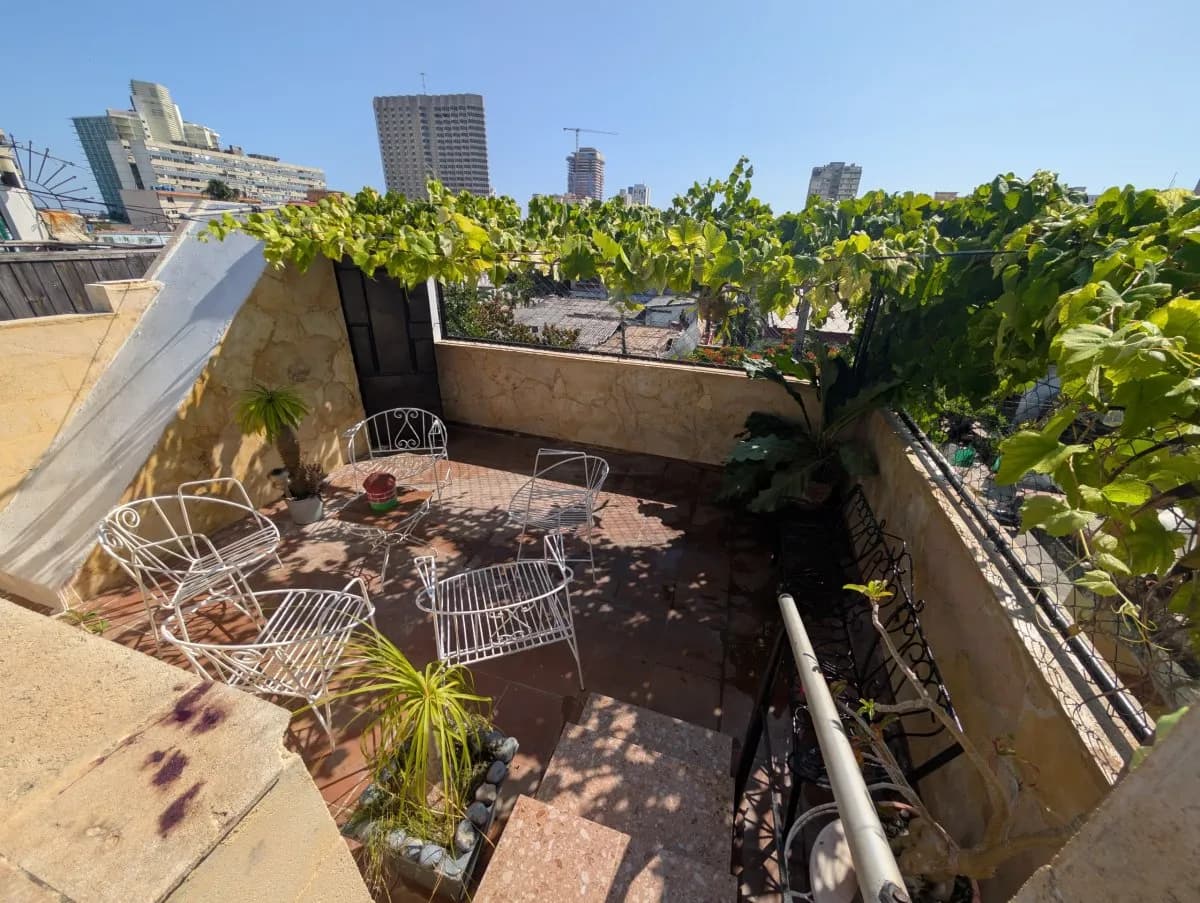 Vivienda de 5 habitaciones en Vedado, Plaza de la Revolución — foto 2 de 12