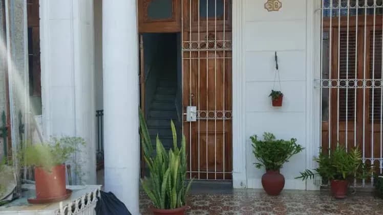 Vivienda de 7 habitaciones en Vedado, Plaza de la Revolución — foto 6 de 10