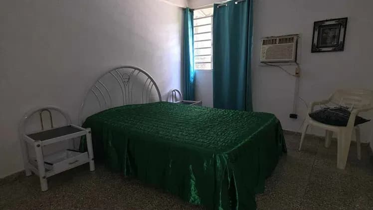 Vivienda de 3 habitaciones en Vedado, Plaza de la Revolución — foto 6 de 9