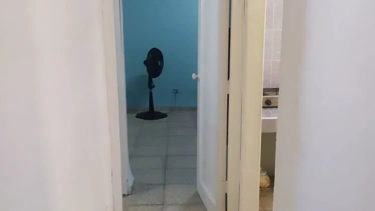 Vivienda de 1 habitaciones en Vedado, Plaza de la Revolución — foto 7 de 8