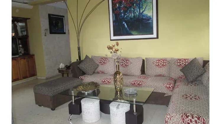 Vivienda de 6 habitaciones en Nuevo Vedado, Plaza de la Revolución