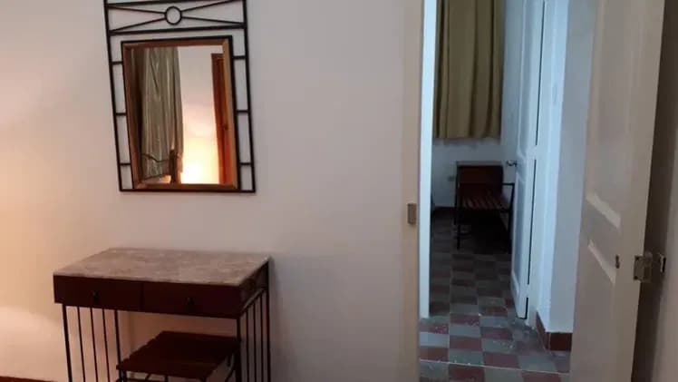 Vivienda de 2 habitaciones en Vedado, Plaza de la Revolución — foto 6 de 9
