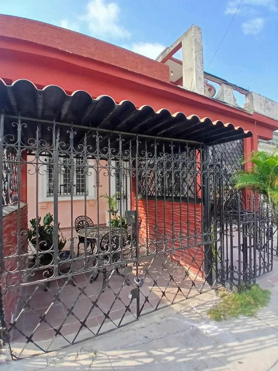 Vivienda de 7 habitaciones en Santos Suárez, Diez de Octubre — foto 2 de 12