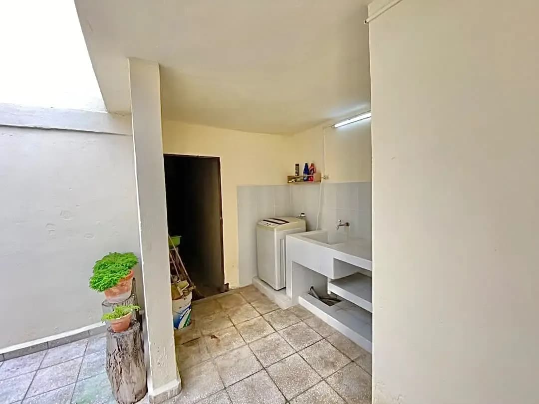 Casa de 2 habitaciones en Holguín, Holguín — foto 9 de 24