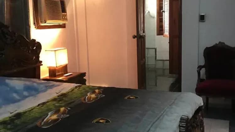 Vivienda de 3 habitaciones en Vedado, Plaza de la Revolución — foto 7 de 10