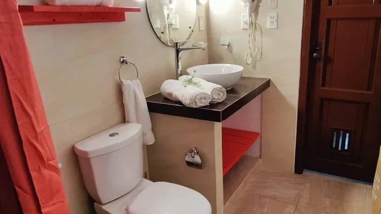 Vivienda de 3 habitaciones en Vedado, Plaza de la Revolución — foto 2 de 10