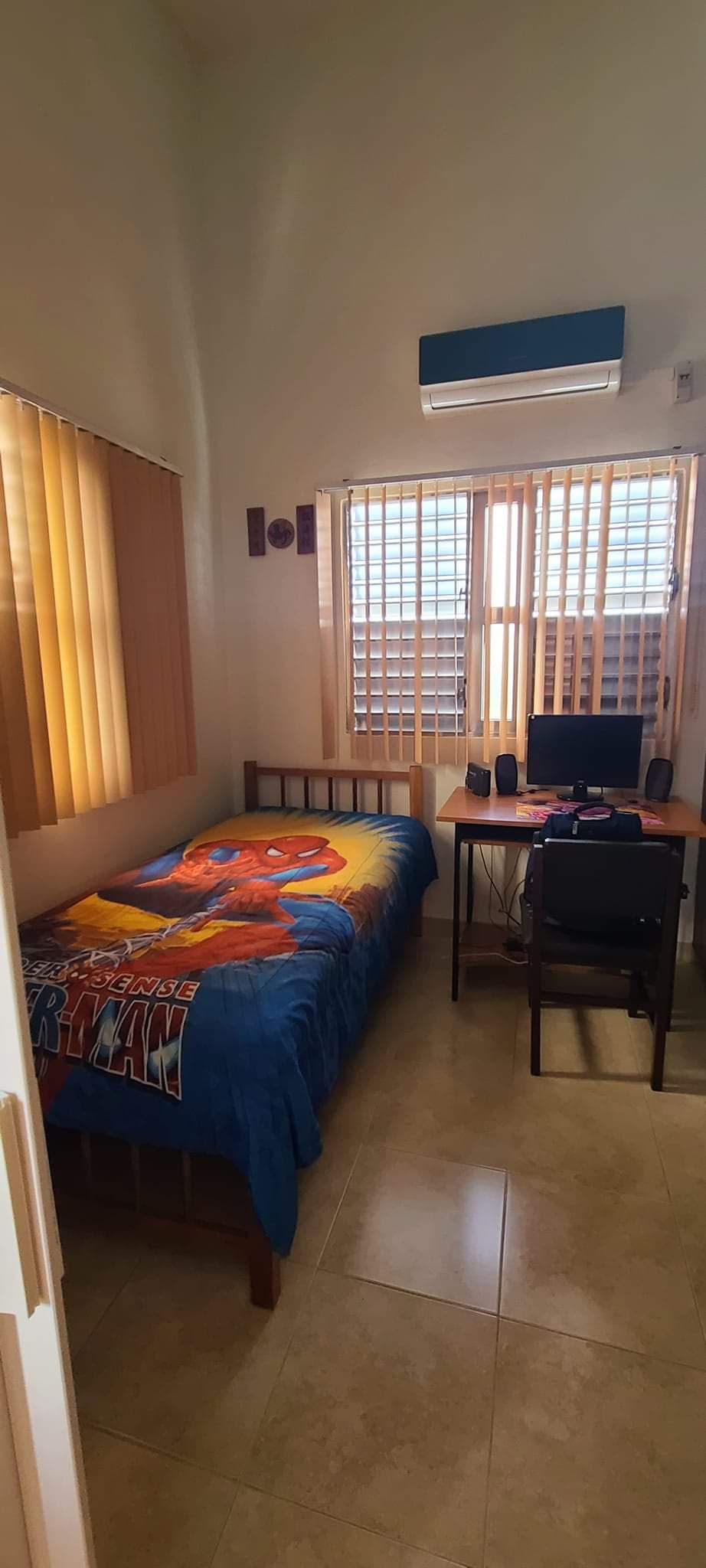 Casa de 4 habitaciones en Lawton, Diez de Octubre — foto 5 de 12