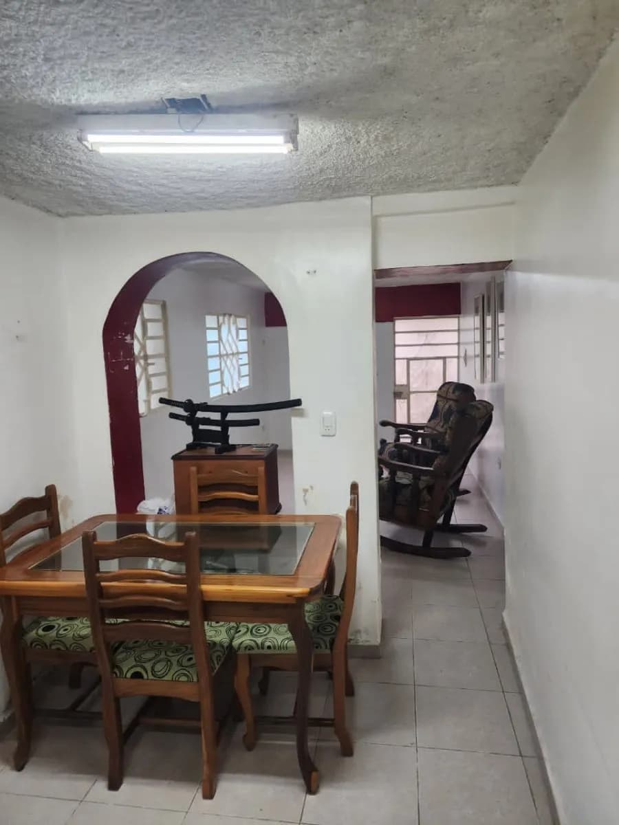 Vivienda de 2 habitaciones en Los Sitios, Centro Habana — foto 6 de 12