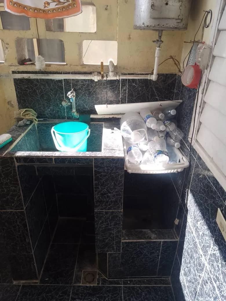 Vivienda de 2 habitaciones en Vedado, Plaza de la Revolución — foto 8 de 12