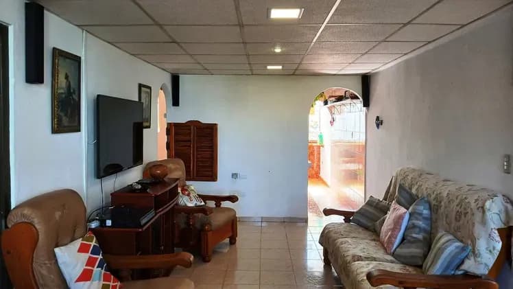 Vivienda de 3 habitaciones en Modelo, Regla — foto 3 de 10