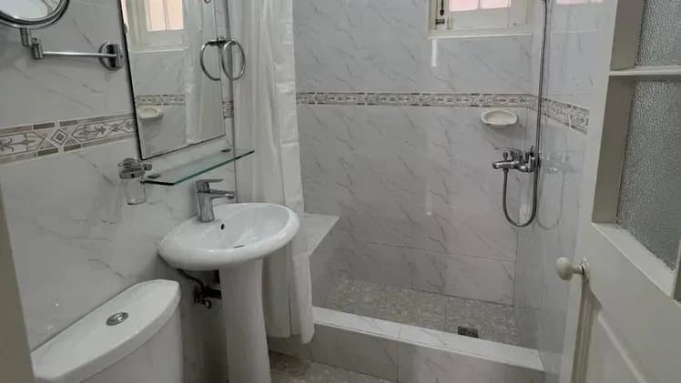 Vivienda de 2 habitaciones en Vedado, Plaza de la Revolución — foto 2 de 9