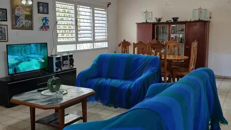 Vivienda de 5 habitaciones en Atabey, Playa — foto 5 de 10