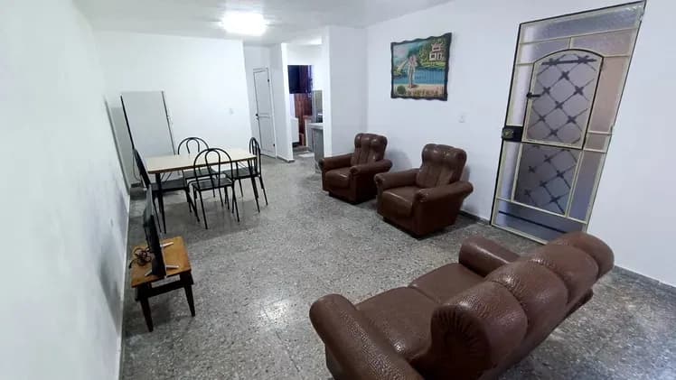 Vivienda de 1 habitaciones en Vedado, Plaza de la Revolución — foto 1 de 6