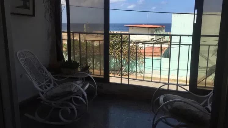 Vivienda de 3 habitaciones en Vedado, Plaza de la Revolución