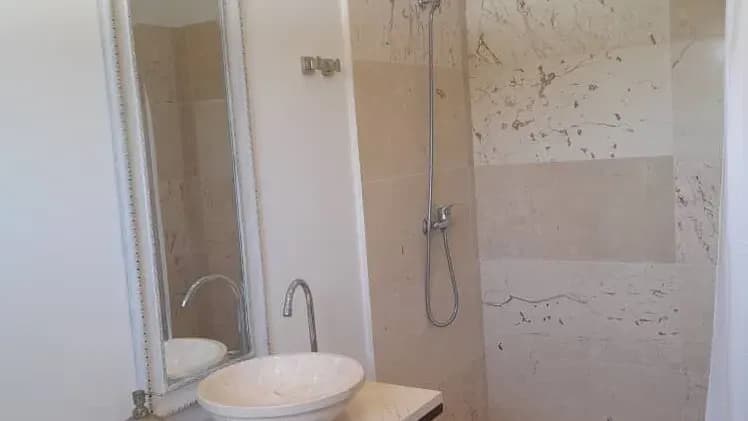 Vivienda de 4 habitaciones en Guanabo, La Habana del Este — foto 3 de 10