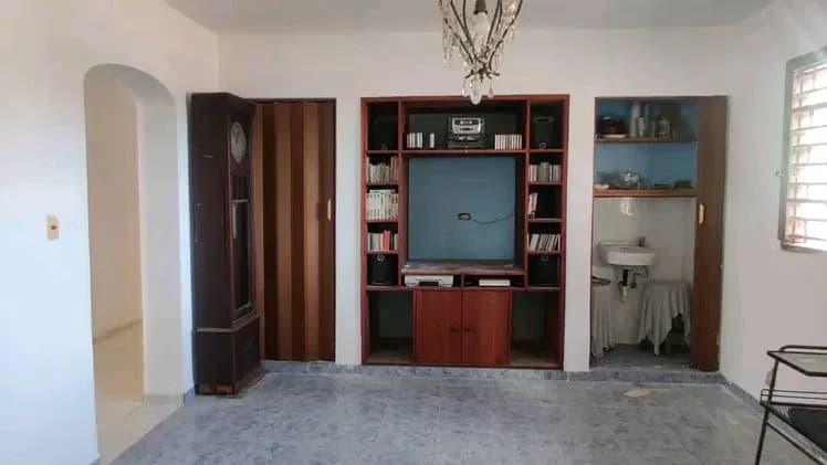 Vivienda de 5 habitaciones en Santos Suárez, Diez de Octubre — foto 4 de 10