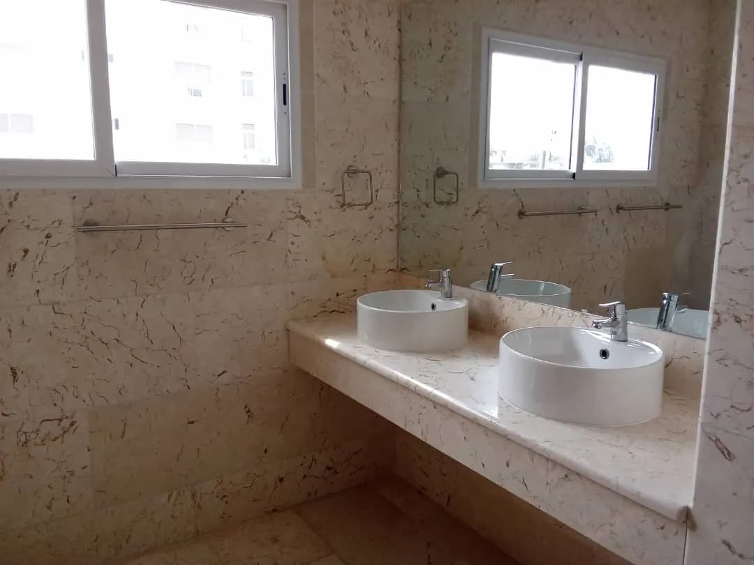 Vivienda de 6 habitaciones en Miramar, Playa — foto 4 de 4