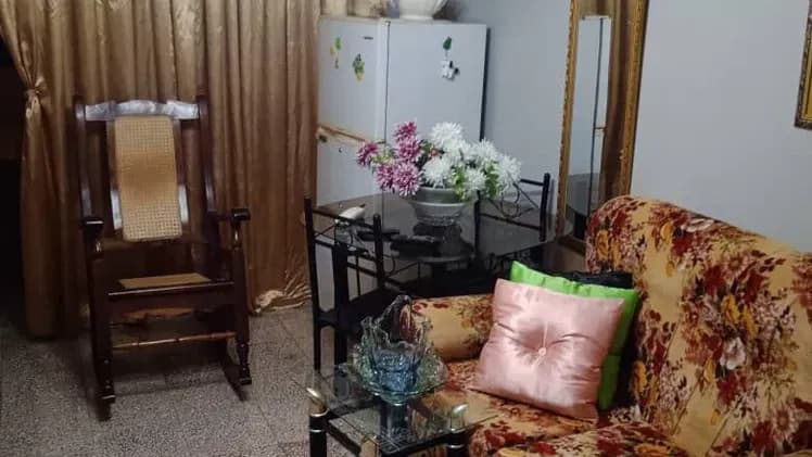 Vivienda de 2 habitaciones en Micro 9, Santiago de Cuba — foto 1 de 6
