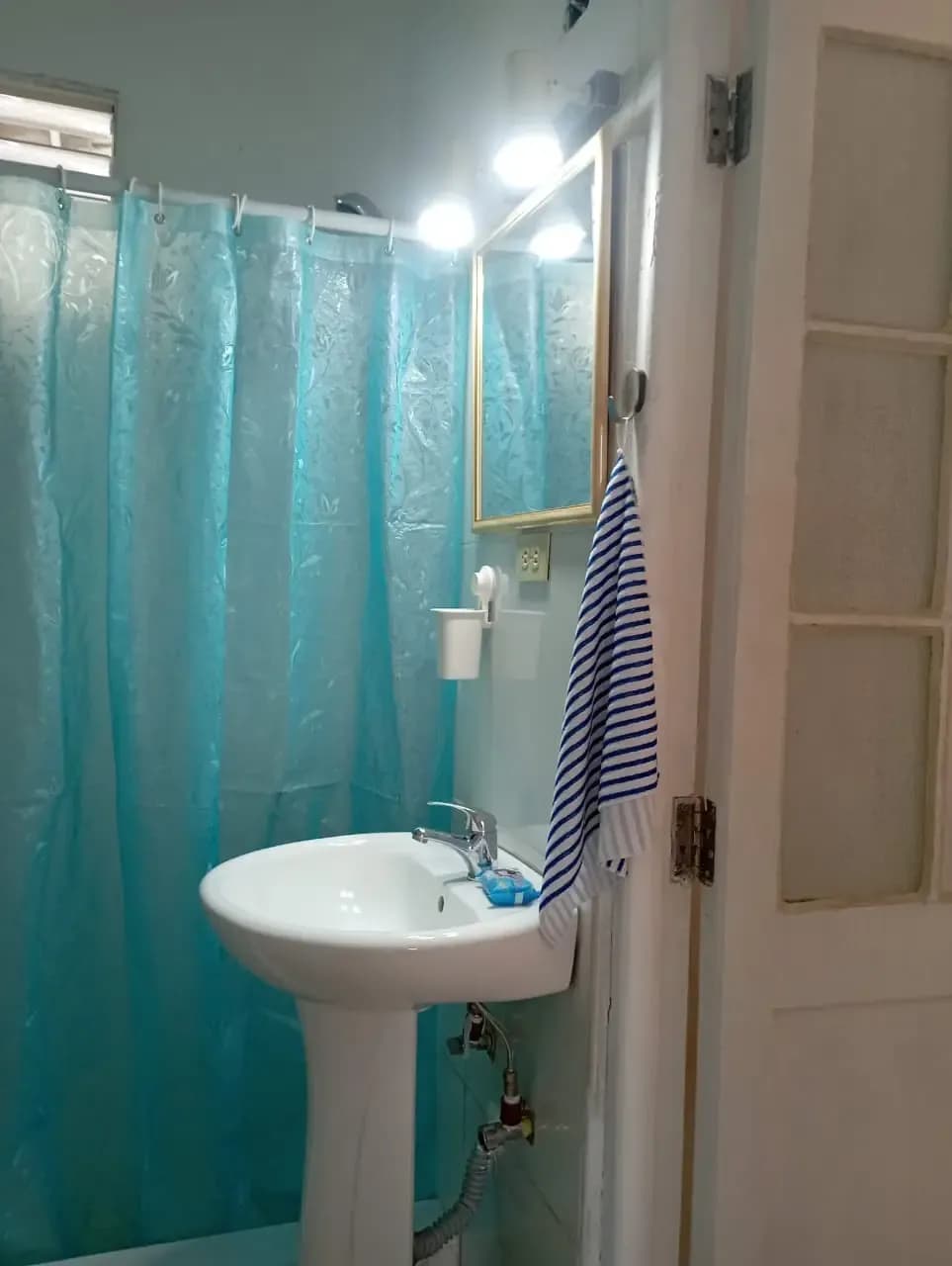Apartamento de 2 habitaciones en Centro Habana, La Habana