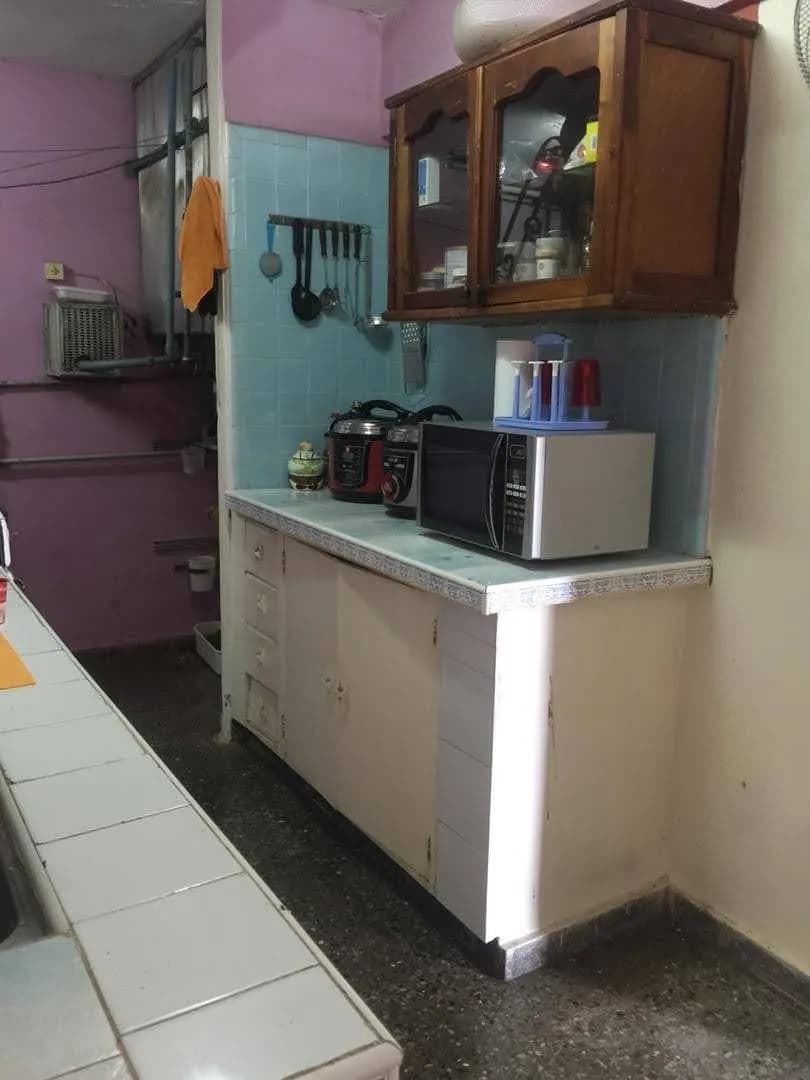 Vivienda de 3 habitaciones en Vedado, Plaza de la Revolución