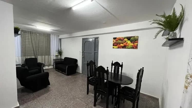 Vivienda de 2 habitaciones en Vedado, Plaza de la Revolución — foto 3 de 8