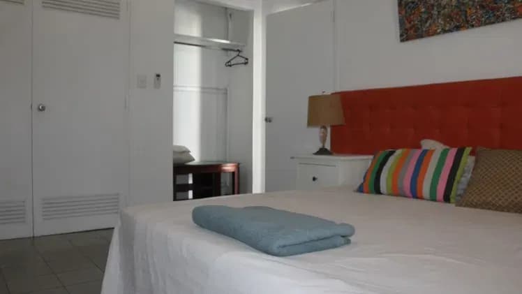 Vivienda de 2 habitaciones en Vedado, Plaza de la Revolución — foto 7 de 10
