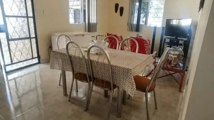 Vivienda de 4 habitaciones en D'beche, Guanabacoa — foto 2 de 10