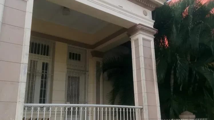 Vivienda de 4 habitaciones en Luyanó, Diez de Octubre — foto 2 de 3