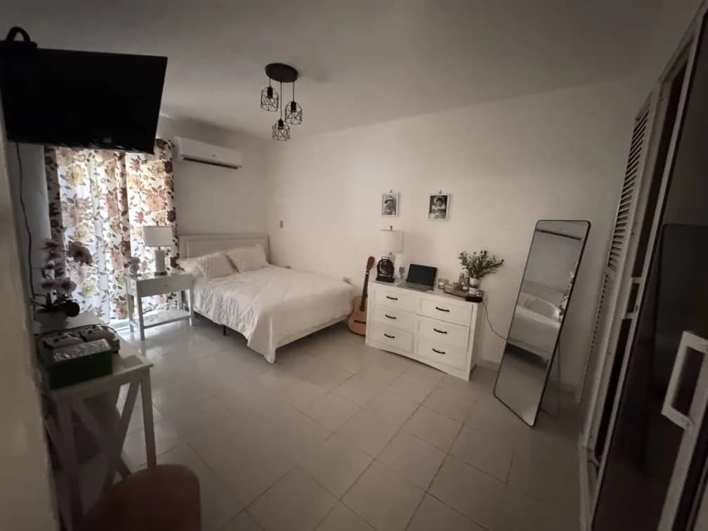 Vivienda de 8 habitaciones en Reparto Náutico, Playa — foto 11 de 12
