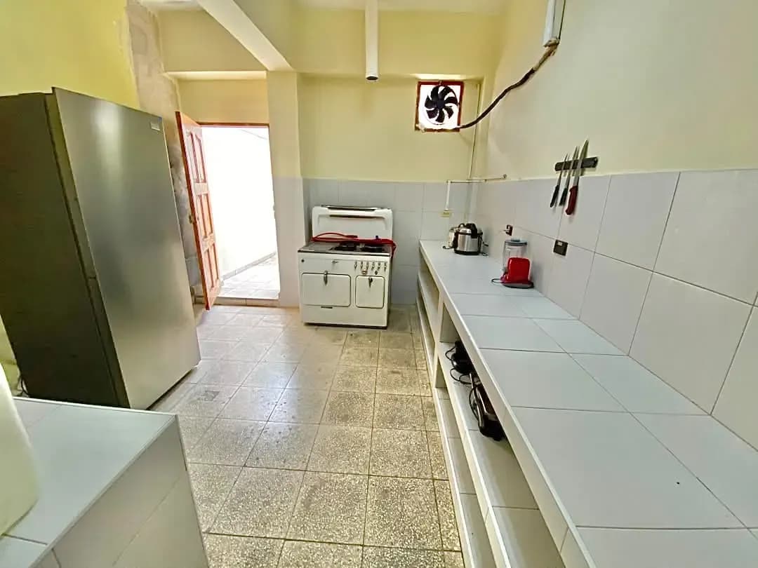 Casa de 2 habitaciones en Holguín, Holguín — foto 5 de 24