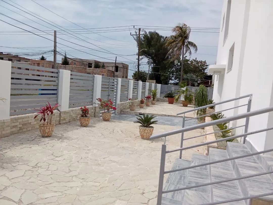 Vivienda de 6 habitaciones en Miramar, Playa — foto 1 de 4
