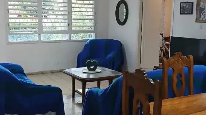 Vivienda de 5 habitaciones en Atabey, Playa — foto 8 de 10