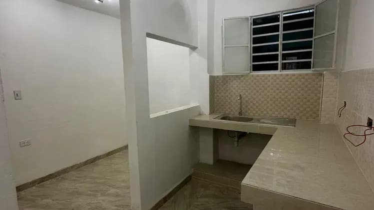 Vivienda de 3 habitaciones en Santos Suárez, Diez de Octubre — foto 1 de 4