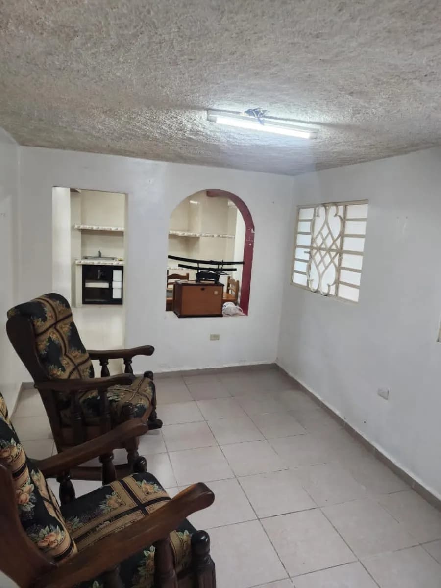 Vivienda de 2 habitaciones en Los Sitios, Centro Habana — foto 4 de 12