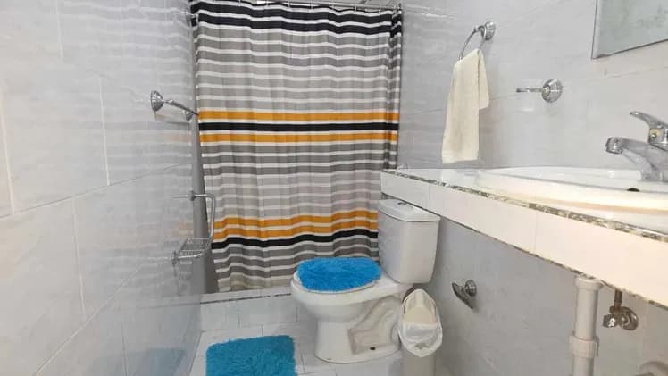 Vivienda de 3 habitaciones en Vedado, Plaza de la Revolución — foto 5 de 9