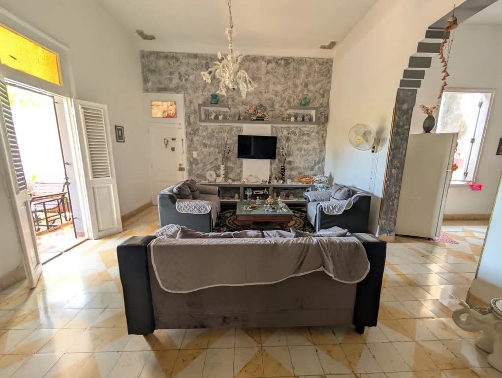 Vivienda de 5 habitaciones en Vedado, Plaza de la Revolución — foto 3 de 12