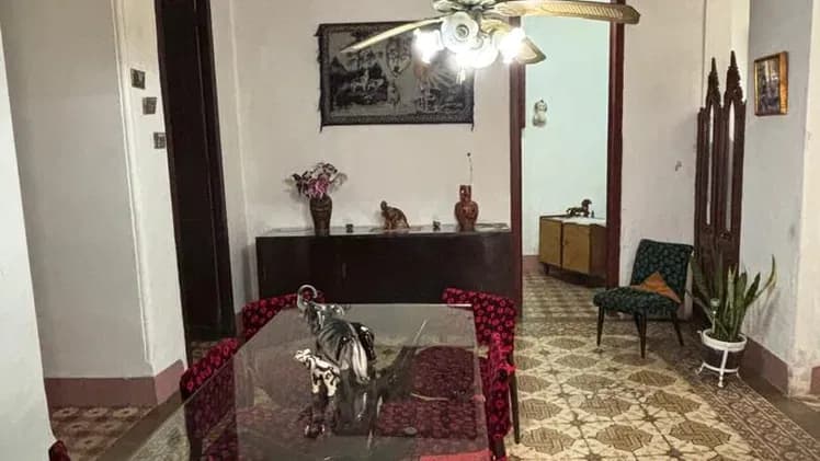 Vivienda de 8 habitaciones en Santos Suárez, Diez de Octubre — foto 8 de 8
