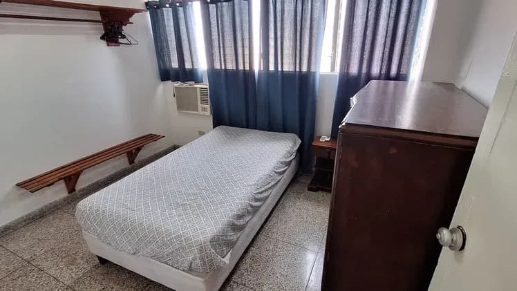 Vivienda de 3 habitaciones en Vedado, Plaza de la Revolución — foto 9 de 10
