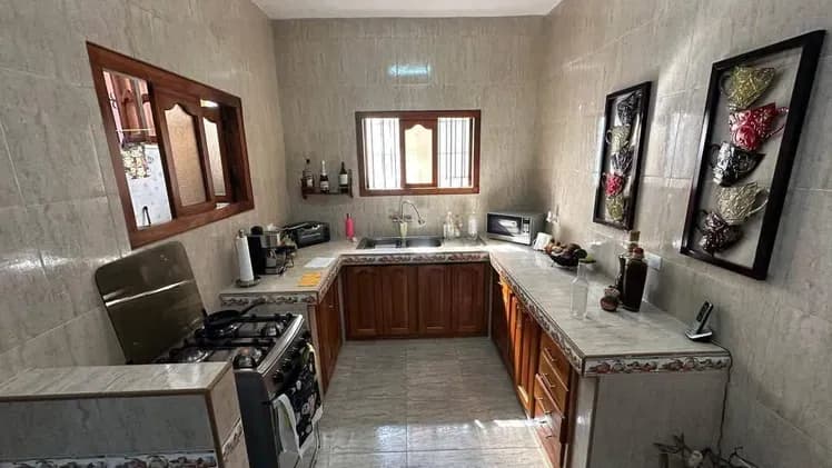 Vivienda de 3 habitaciones en Casino Deportivo, Cerro — foto 6 de 10
